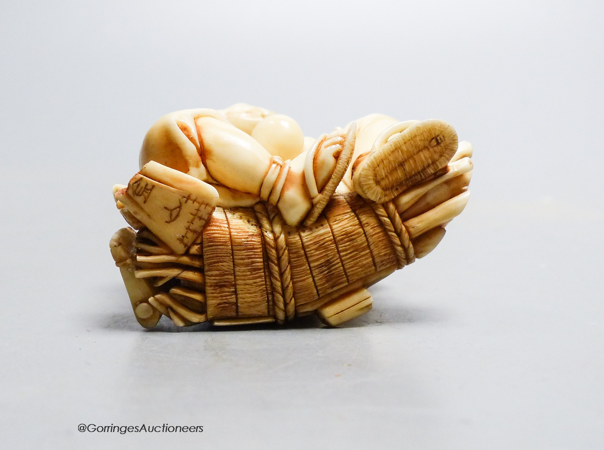 A Japanese carved netsuke,Meiji period, height 6,5cm